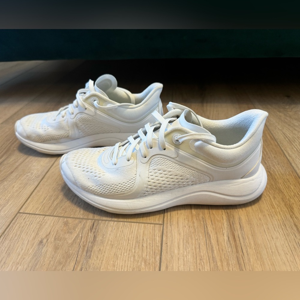Lululemon Chargefeel 2 Low Workout Shoe
